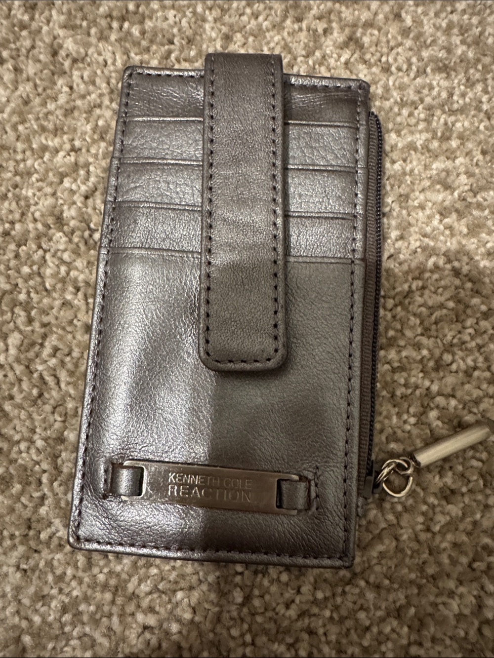 Kenneth Cole Reaction Metallic Gray Leather Card Wallet